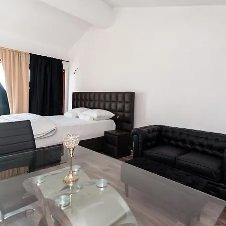 Summer , 4 Rooms, Sea View With Jacuzzi