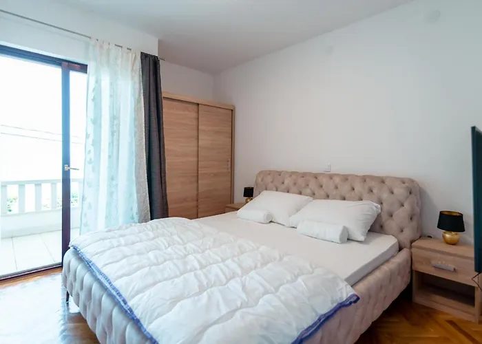 Гостевой дом Penthouse And La Diva Adriatica 3*